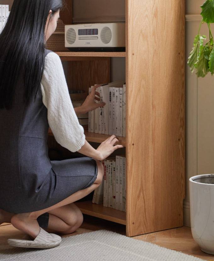 Rattan extensible bookshelf