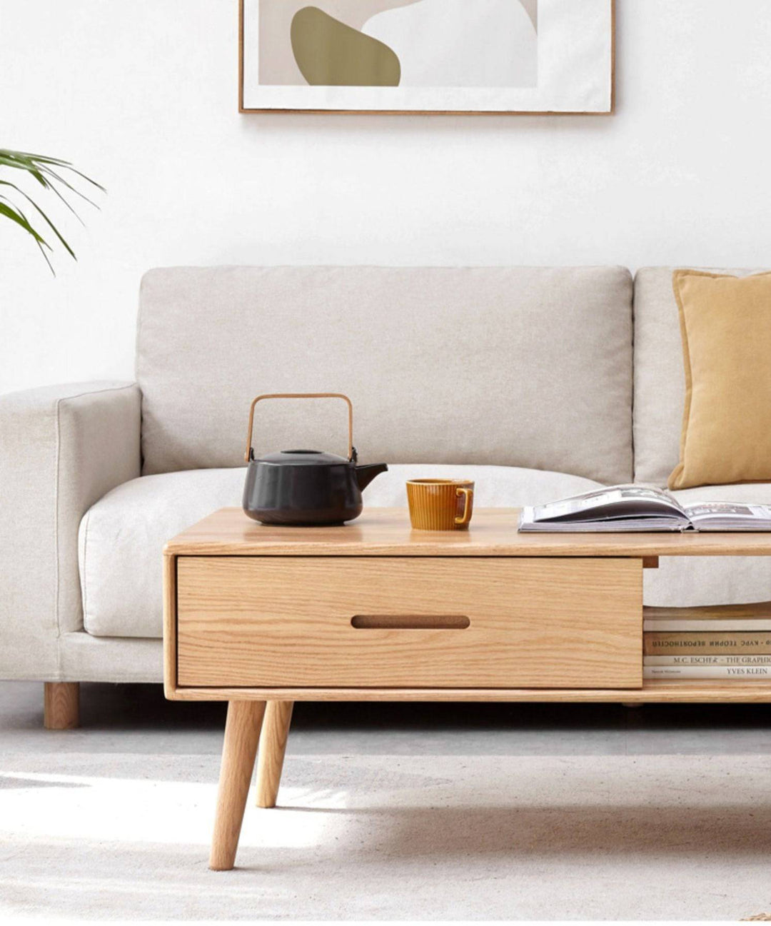 Berlin coffee table with drawers