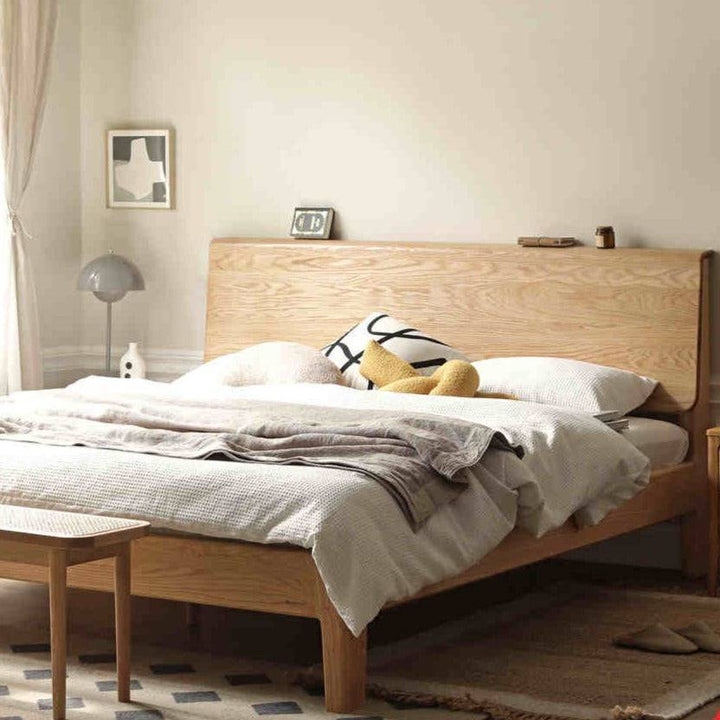 Seatlle Oakwood Bed  