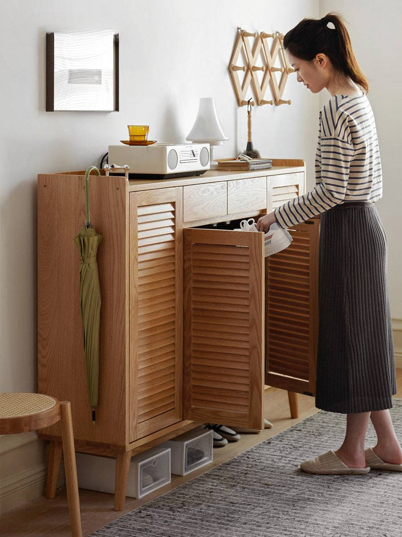 Berlin oak shoe cabinet